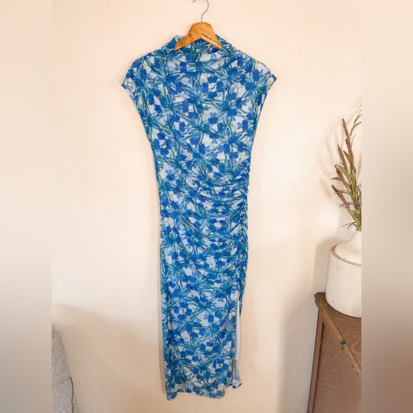 By Anthropologie The Maya Ruched Floral Mesh Midi Dress Size Small - Picture 3 of 12